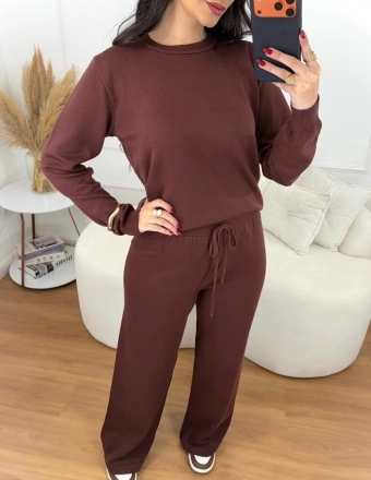 Conjunto Calça e Blusa Gola Redonda