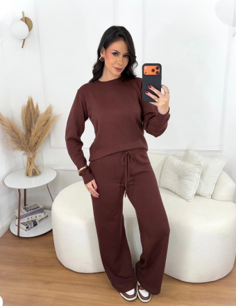 Conjunto Calça e Blusa Gola Redonda