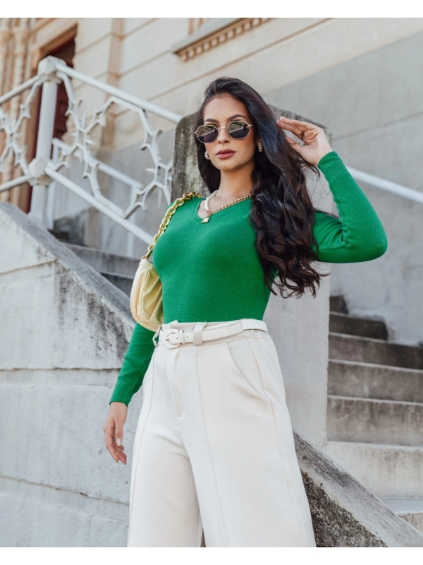 Blusa Básica V - Verde Bandeira