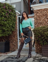 Blusa Básica V - Verde Menta